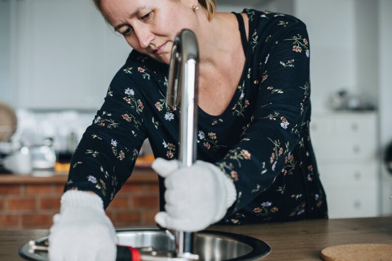 Test it Tuesday: Does the Drain Blaster clear clogged pipes?