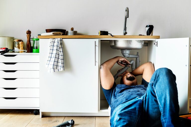 Hilltop Road, Dudley, closed due to leaking water pipe