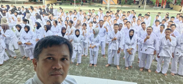 Final Test Kokurikuler Beladiri Karate-Do Gojukai di Fisip Untad